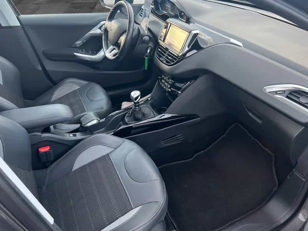 Peugeot 2008 Allure"Garantie-ServiceNEU"2.Hand 11/2019-photo-23
