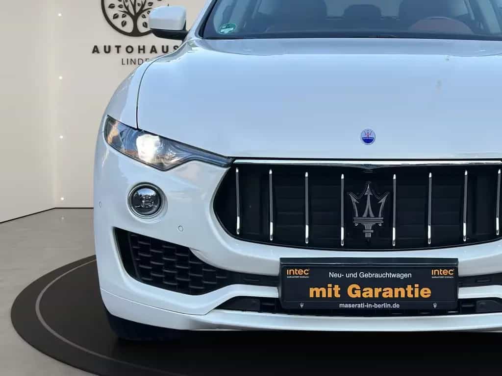Maserati Levante S 3.0 / MEMORY / LED / PANORAMA / COGNAC 07/2016-photo-10