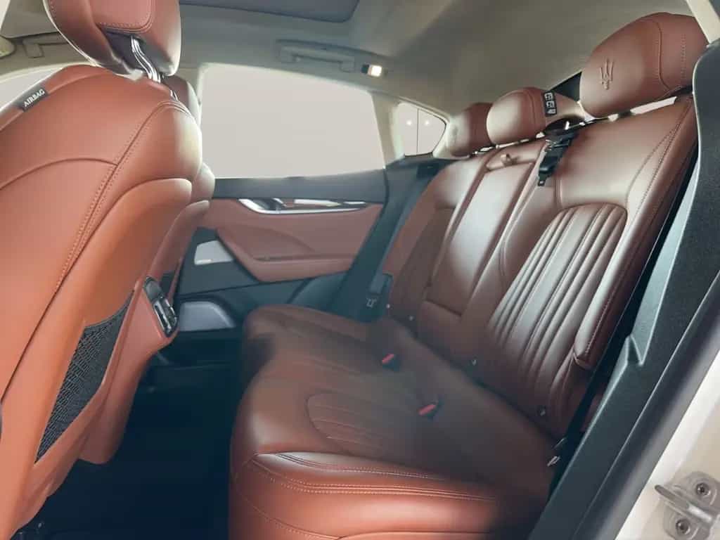 Maserati Levante S 3.0 / MEMORY / LED / PANORAMA / COGNAC 07/2016-photo-21