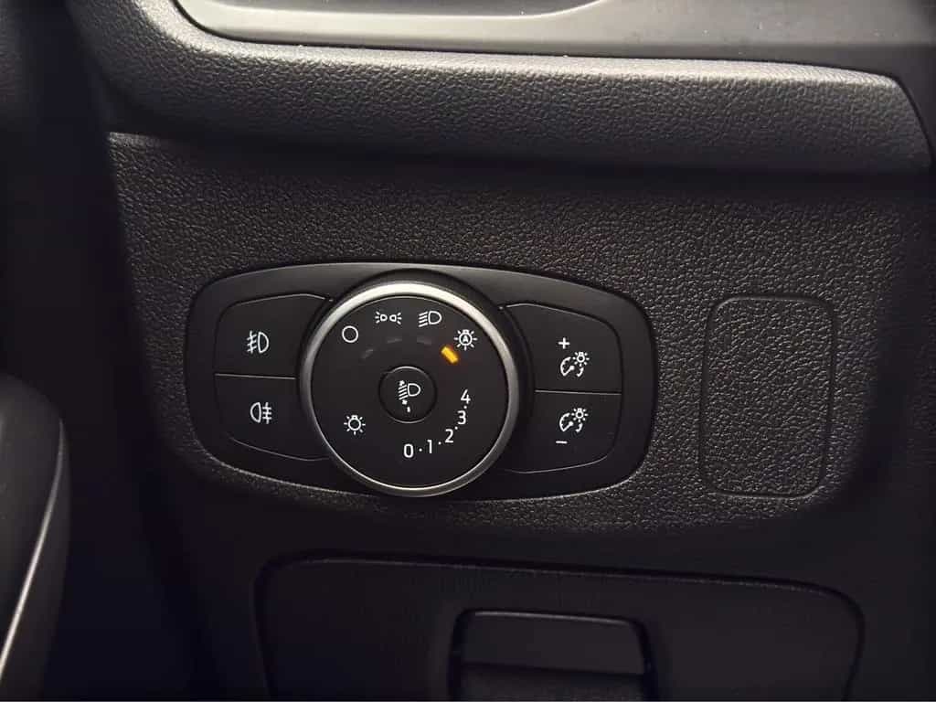 Ford Focus 1.5 Autom."Garantie-TÜV/ServiceNEU"2-Hand 04/2020-photo-35