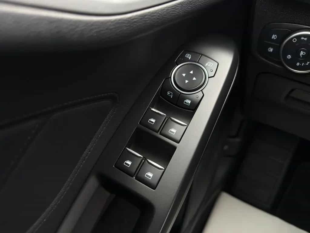 Ford Focus 1.5 Autom."Garantie-TÜV/ServiceNEU"2-Hand 04/2020-photo-36