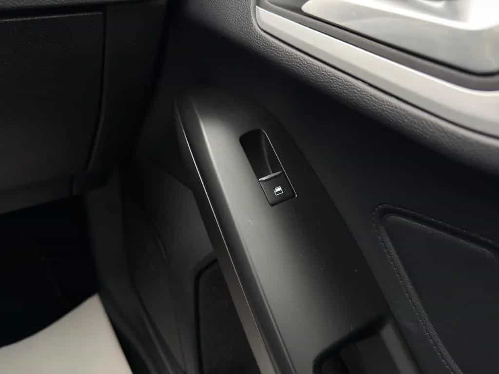 Ford Focus 1.5 Autom."Garantie-TÜV/ServiceNEU"2-Hand 04/2020-photo-37