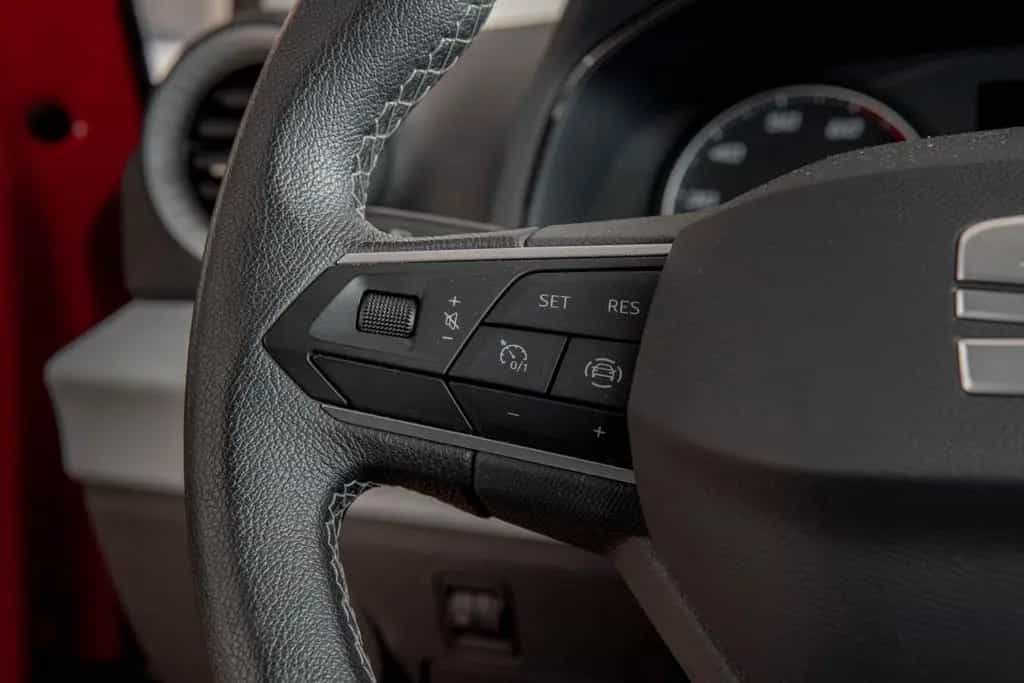 Seat Arona Style 1.0 TSI *Sitzheizung*Carplay-Navi 01/2024-photo-36