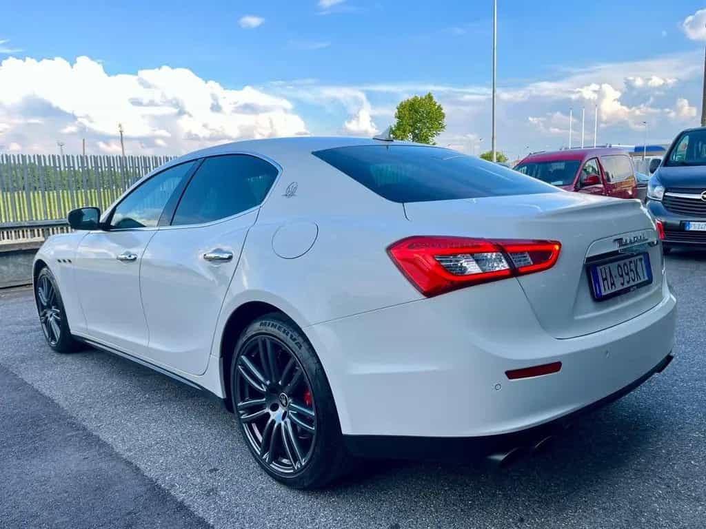Maserati Ghibli V6 Diesel 275 CV GranSport 05/2017-photo-5