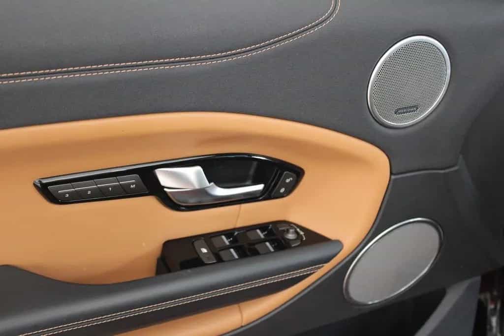 Land Rover Range Rover Evoque HSE Dynamic Panorama 06/2018-photo-12