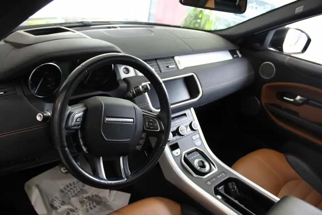 Land Rover Range Rover Evoque HSE Dynamic Panorama 06/2018-photo-14