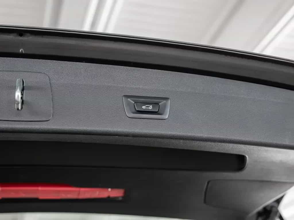 BMW X1 sDrive 18d Sport Line FACEL. LED NAVI KAMERA 03/2022-photo-11