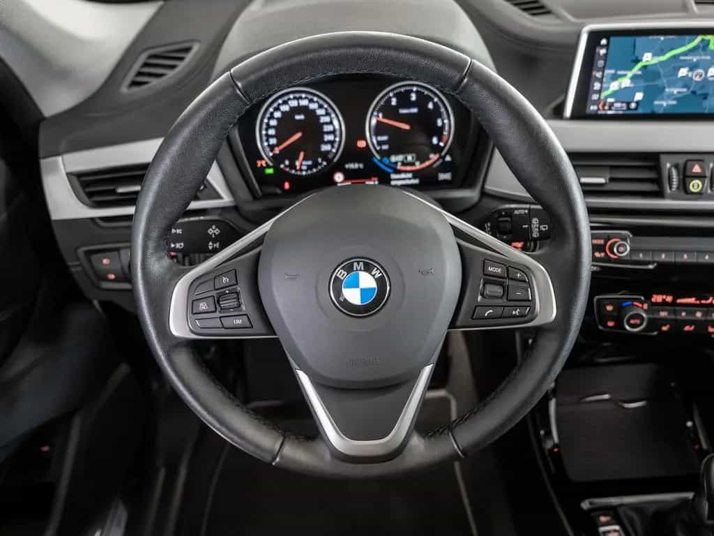 BMW X1 sDrive 18d Sport Line FACEL. LED NAVI KAMERA 03/2022-photo-12