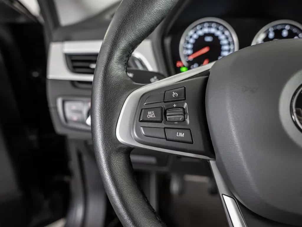BMW X1 sDrive 18d Sport Line FACEL. LED NAVI KAMERA 03/2022-photo-21