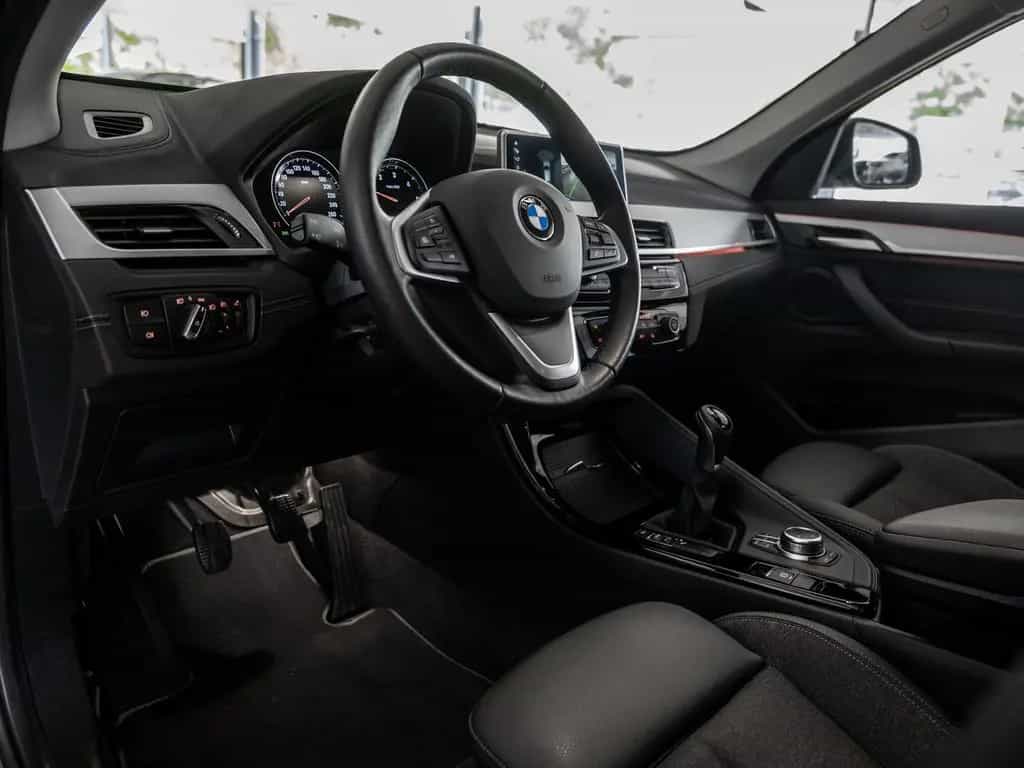 BMW X1 sDrive 18d Sport Line FACEL. LED NAVI KAMERA 03/2022-photo-23