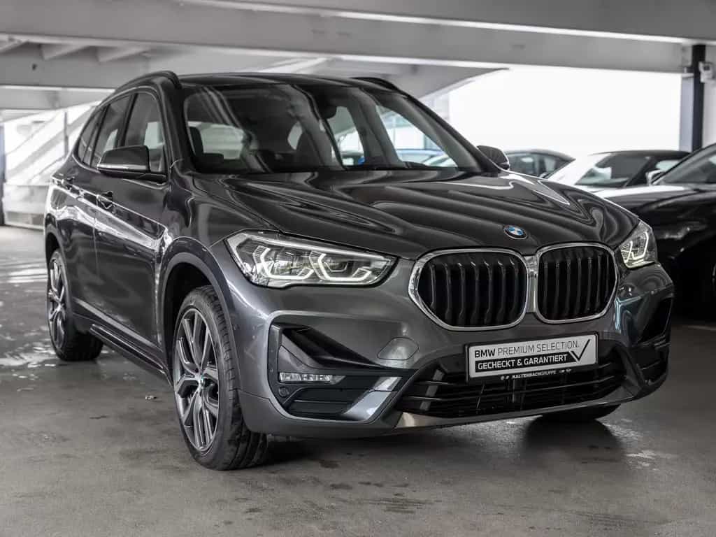 BMW X1 sDrive 18d Sport Line FACEL. LED NAVI KAMERA 03/2022-photo-3