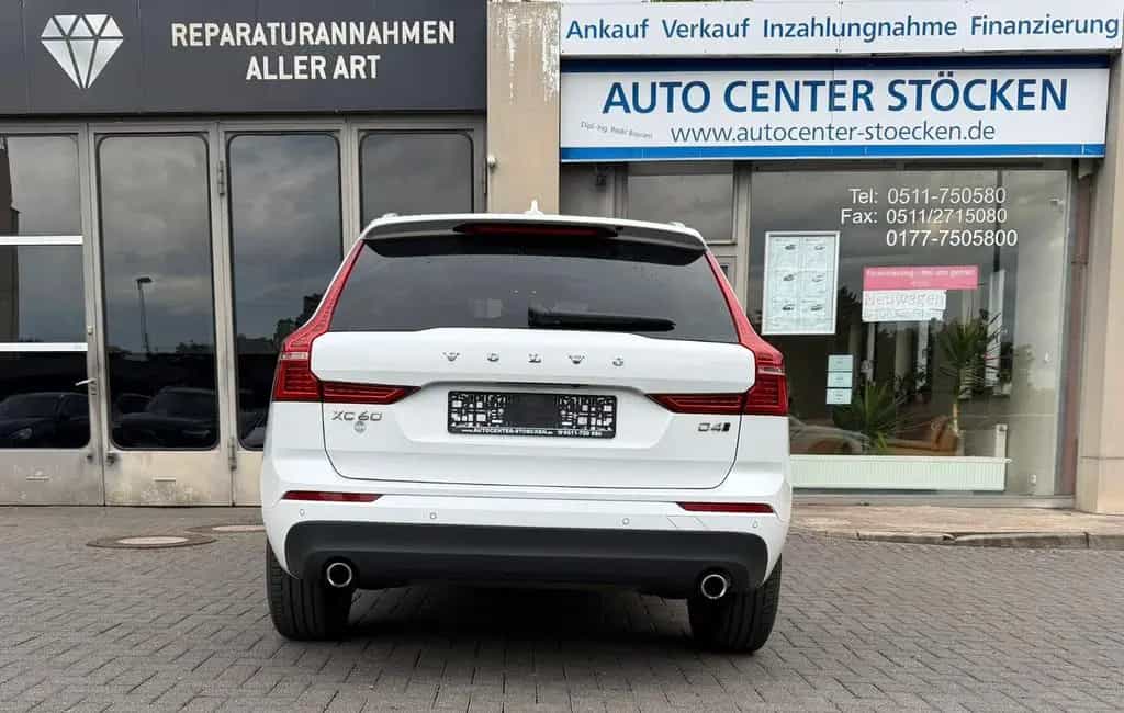 Volvo XC60 XC 60 AWD LEDER NAVI KAMERA AUS ERSTER HAND 05/2018-photo-25