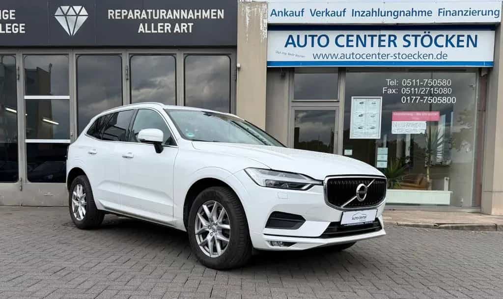 Volvo XC60 XC 60 AWD LEDER NAVI KAMERA AUS ERSTER HAND 05/2018-photo-31