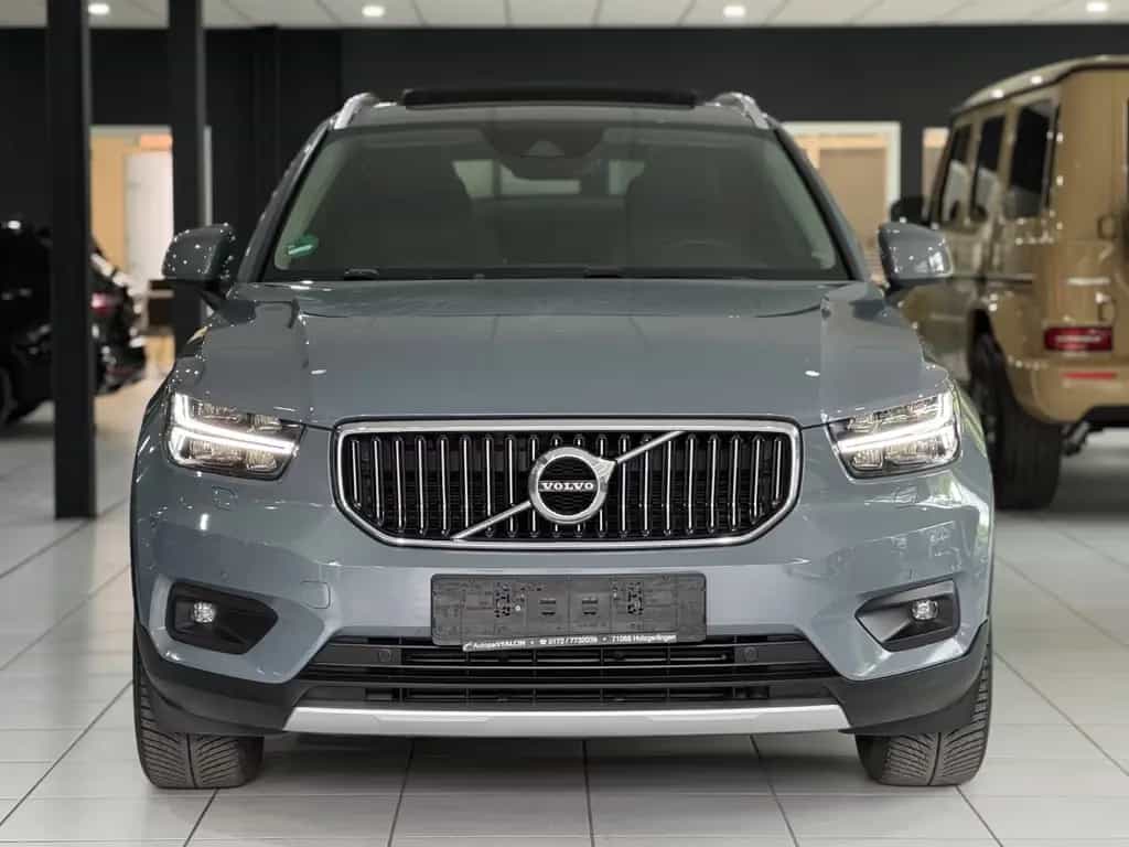 Volvo XC40 *INSCRIPT.*4x4*PANO*LEDER*R-CAM*MMRY*H&K* 12/2019-photo-1