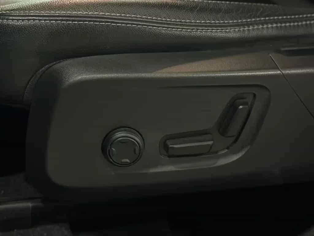 Volvo XC40 *INSCRIPT.*4x4*PANO*LEDER*R-CAM*MMRY*H&K* 12/2019-photo-21