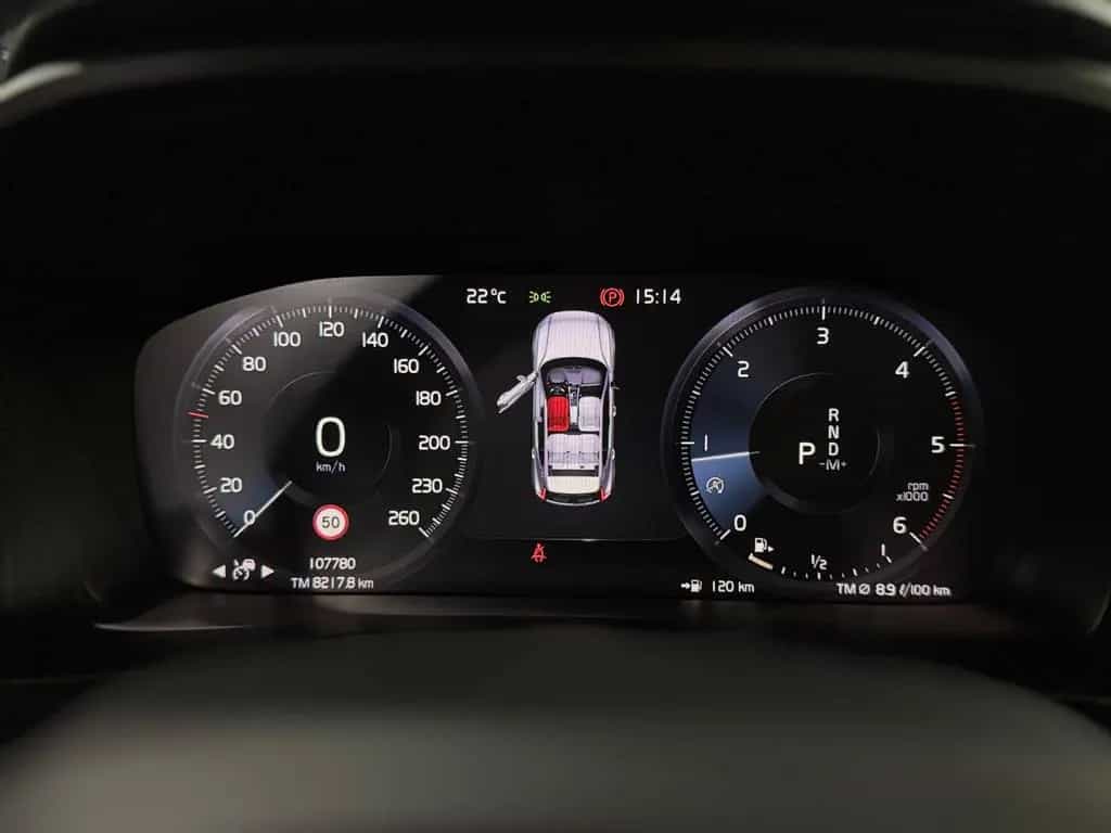 Volvo XC40 *INSCRIPT.*4x4*PANO*LEDER*R-CAM*MMRY*H&K* 12/2019-photo-25