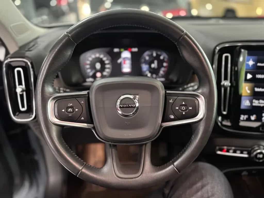 Volvo XC40 *INSCRIPT.*4x4*PANO*LEDER*R-CAM*MMRY*H&K* 12/2019-photo-26