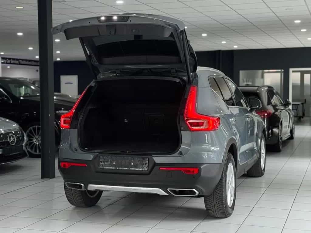 Volvo XC40 *INSCRIPT.*4x4*PANO*LEDER*R-CAM*MMRY*H&K* 12/2019-photo-6