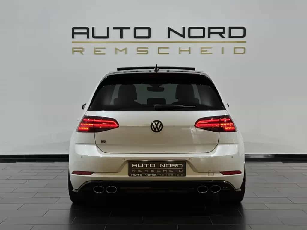 Volkswagen Golf VII R*DSG*Pano*Virtual*ACC*DCC*Kamera*Nappa 03/2017-photo-6