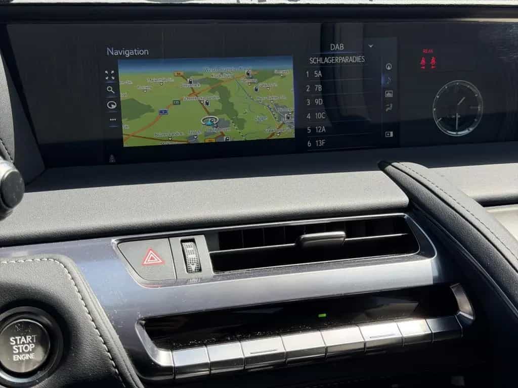 Lexus LC 500 Coupé 5.0 V8 PANO+HuD+20"+MARK LEVINSON 12/2017-photo-14