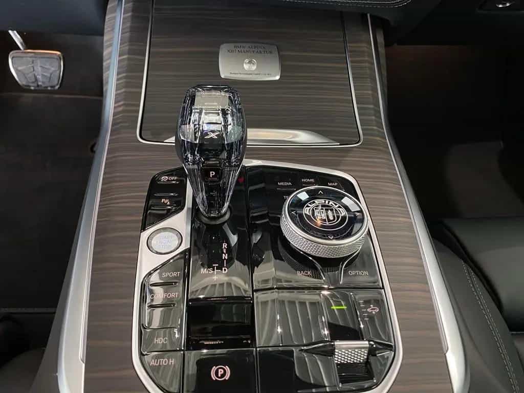 ALPINA XB7 MANUFAKTUR Allrad (Navi LED AHK Leder Shz) null-photo-14