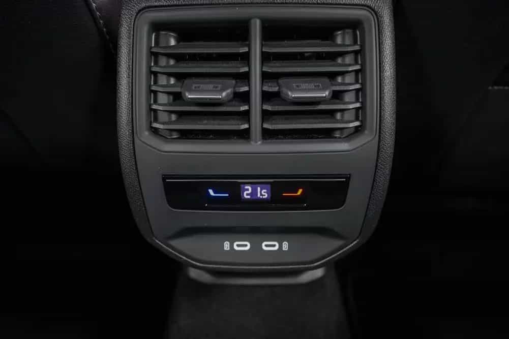 Cupra Leon ST 2,0 TSI DSG 4x4 VZ - LAGER 07/2025-photo-16