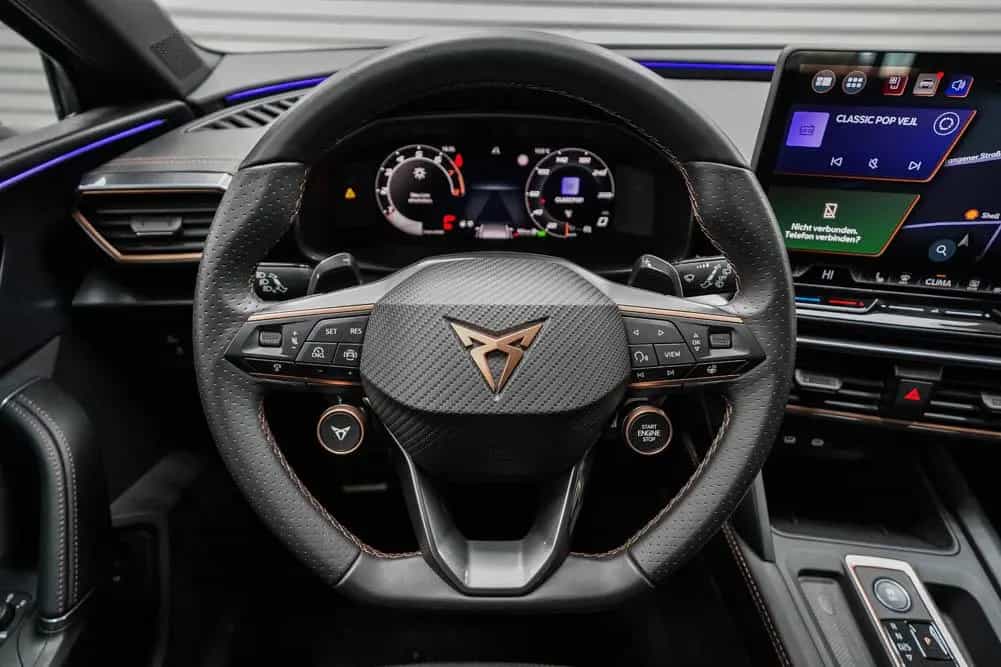 Cupra Leon ST 2,0 TSI DSG 4x4 VZ - LAGER 07/2025-photo-8
