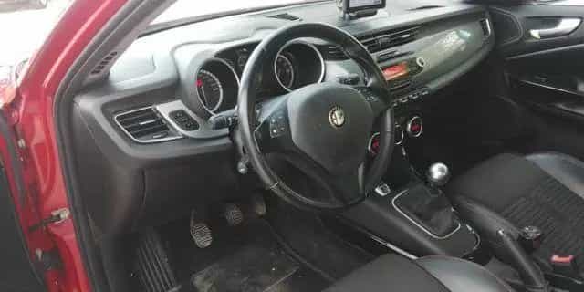 Alfa Romeo Giulietta ALFA ROMEO Giulietta 1.4 Turbo MultiAir Exclusiv 09/2011-photo-10