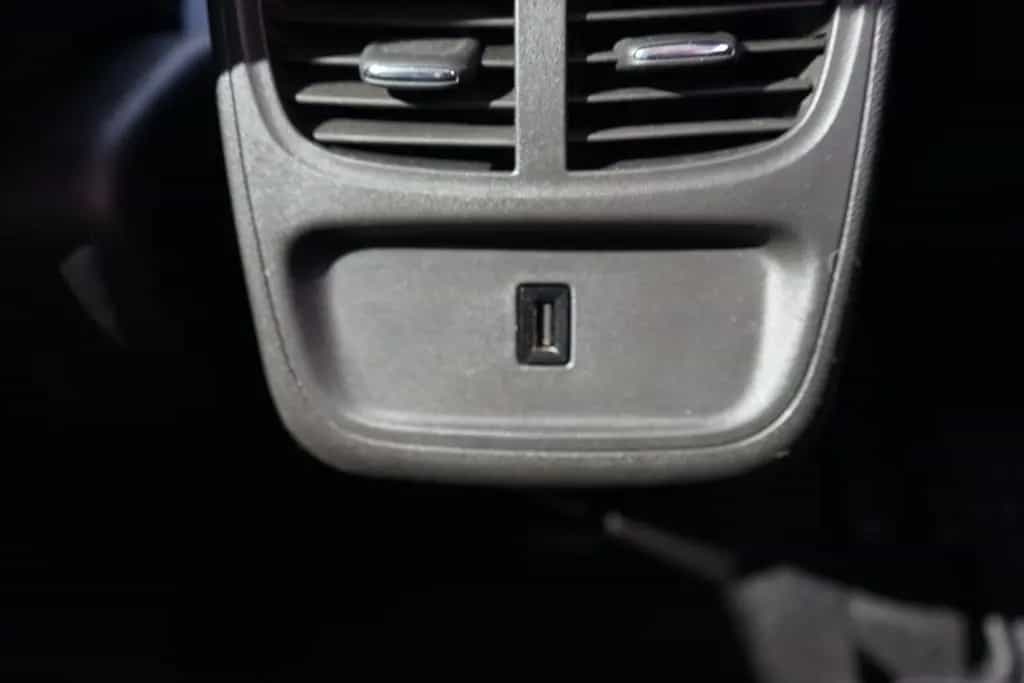 Opel Grandland (X) Grandland 1.2 Ultimate LED Kamera AHK Navi DAB 03/2021-photo-28