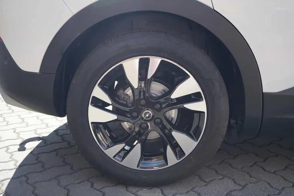 Opel Grandland (X) Grandland 1.2 Ultimate LED Kamera AHK Navi DAB 03/2021-photo-34