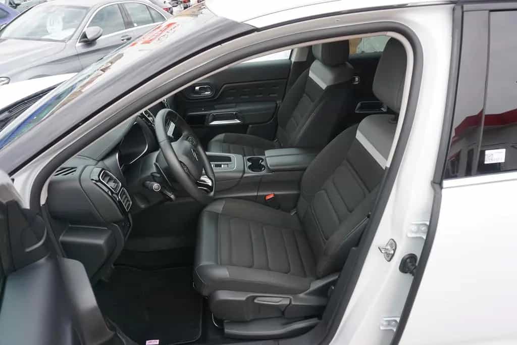 Citroën C5 Aircross Feel Tech LED Android Apple AHK PDC 10/2023-photo-10