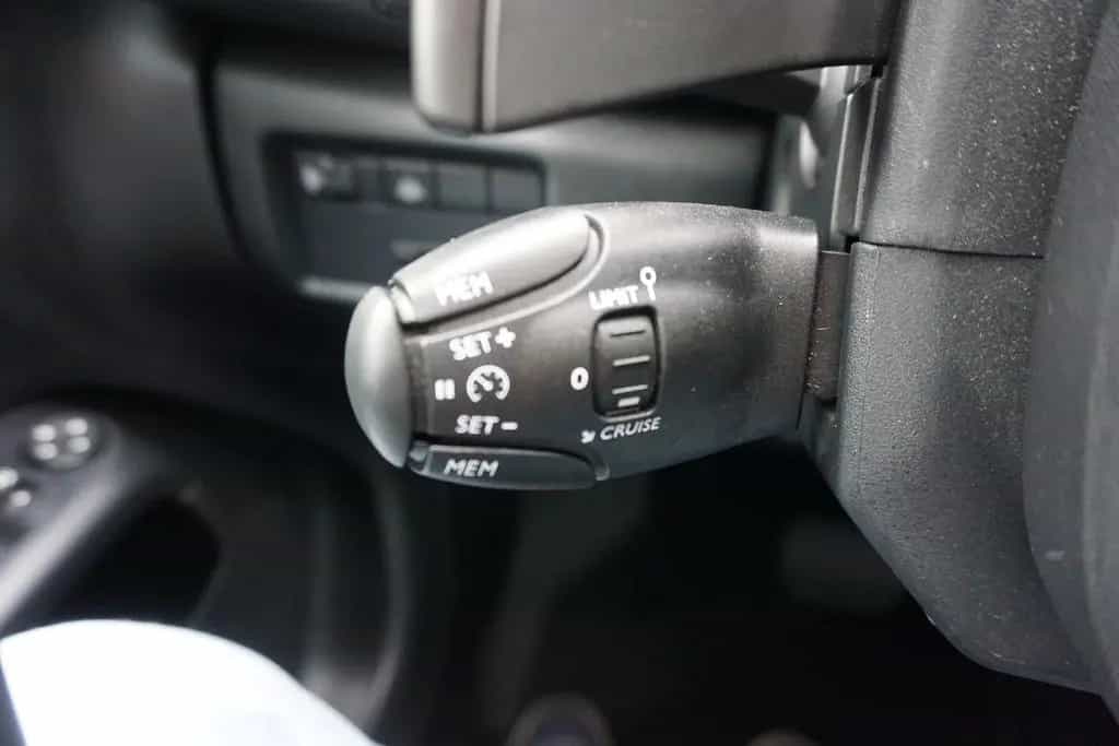 Citroën C5 Aircross Feel Tech LED Android Apple AHK PDC 10/2023-photo-19