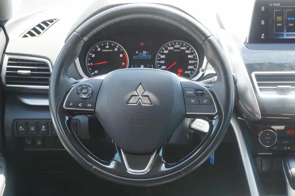Mitsubishi Eclipse Cross 1.5 T-MIVEC Diamant CVT LED Kamera 05/2019-photo-15