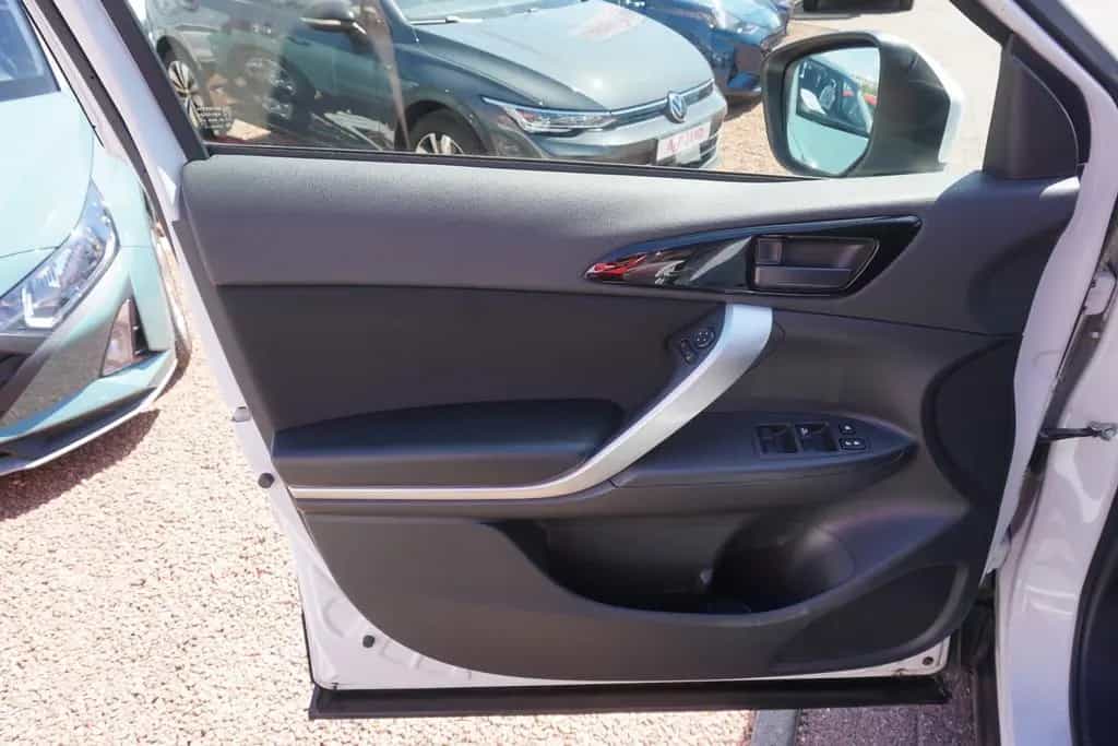 Mitsubishi Eclipse Cross 1.5 T-MIVEC Diamant CVT LED Kamera 05/2019-photo-24