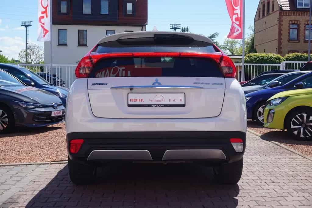 Mitsubishi Eclipse Cross 1.5 T-MIVEC Diamant CVT LED Kamera 05/2019-photo-3