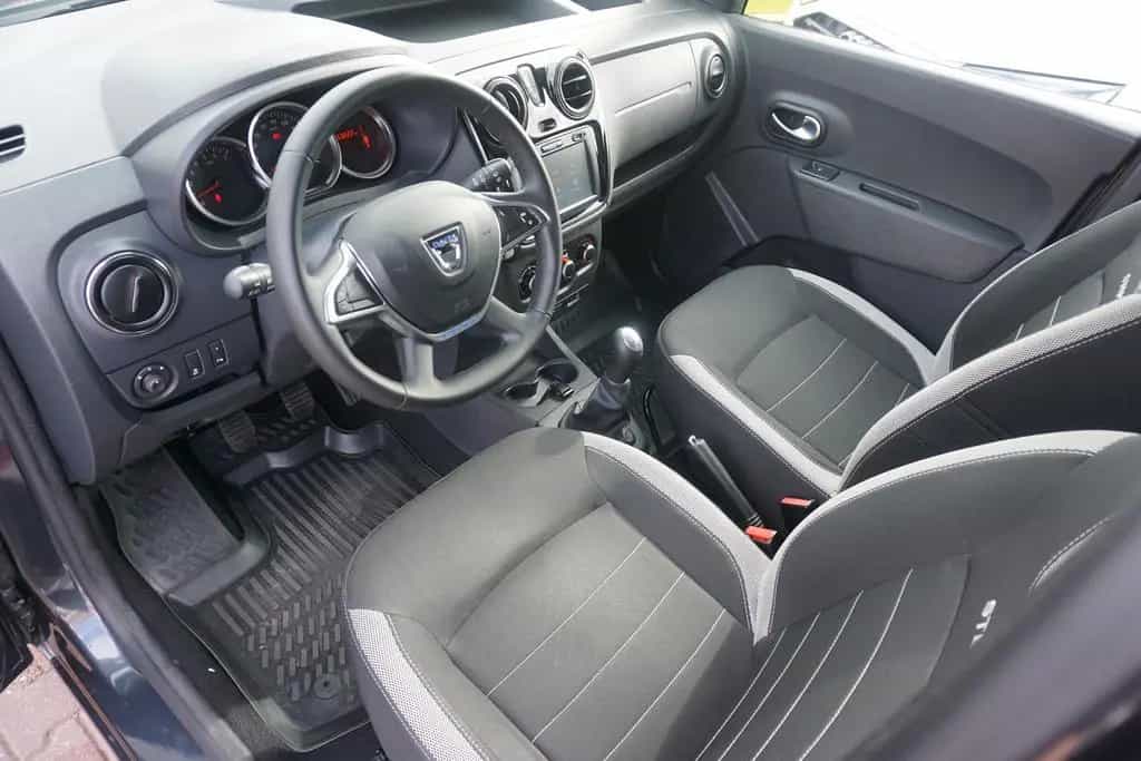 Dacia Dokker 1.6 SCe Prestige Navi Kamera Sitzheizung 07/2018-photo-9