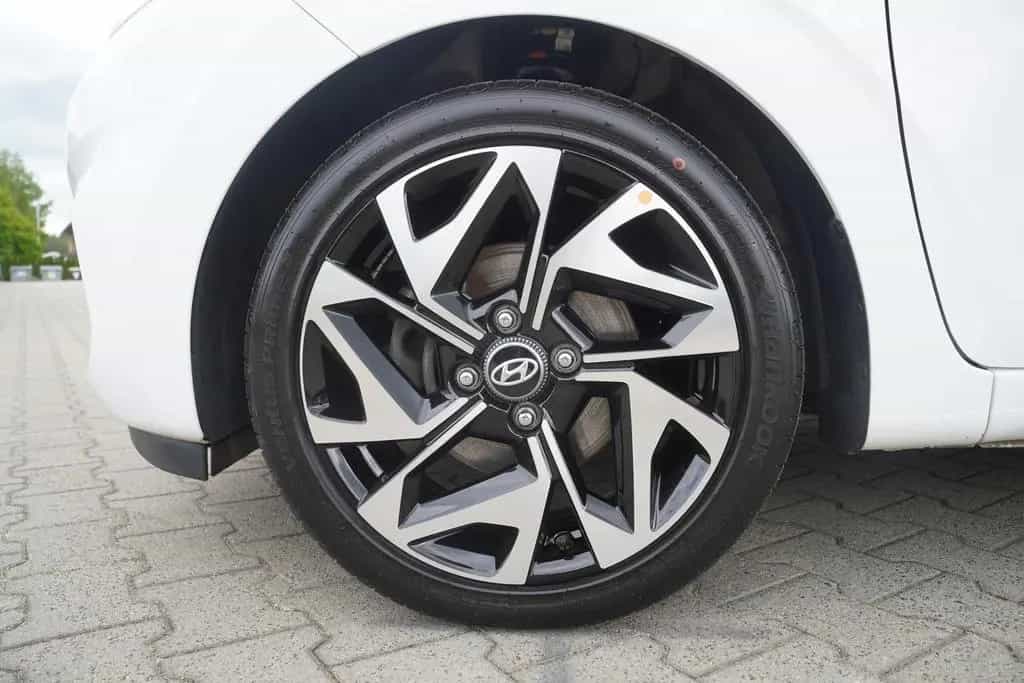 Hyundai i10 1.0 T-GDI N Line Navi Tempomat Sitzheizung 10/2022-photo-10
