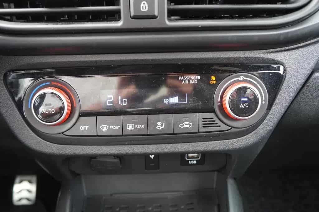 Hyundai i10 1.0 T-GDI N Line Navi Tempomat Sitzheizung 10/2022-photo-24