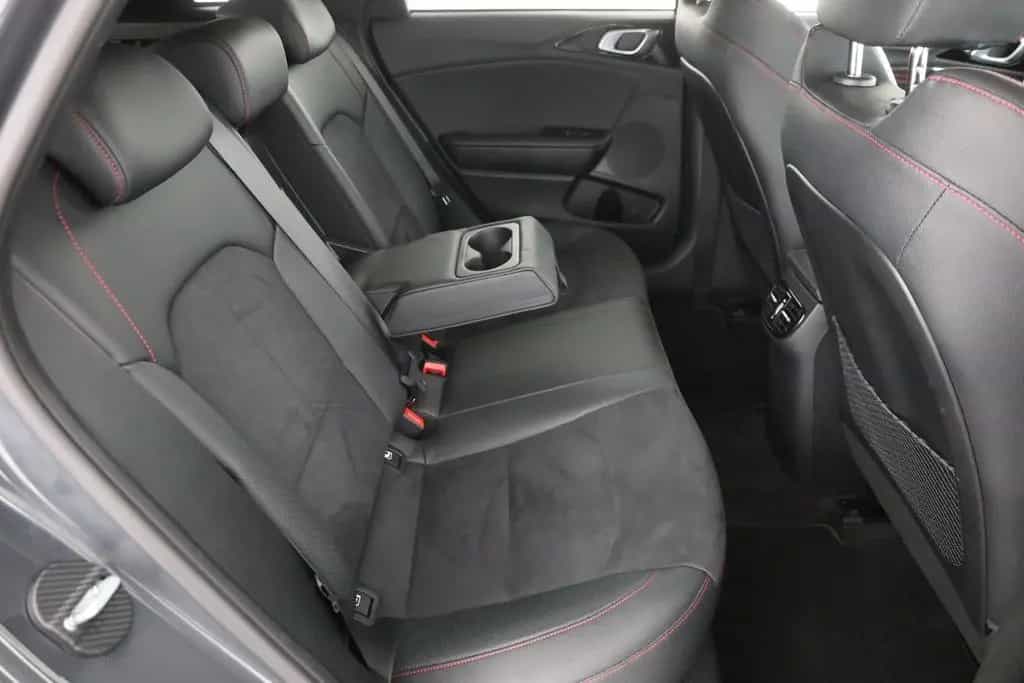 Kia pro cee'd / ProCeed ProCeed 1.6 T-GDI GT LED Navi Sitzheizung Kamera 01/2021-photo-24