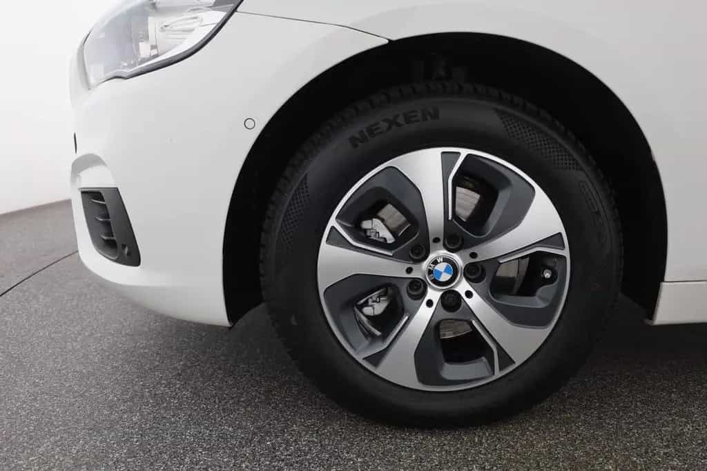 BMW 218 i Active Tourer LED Navi Sitzheizung PDC DAB 02/2018-photo-31