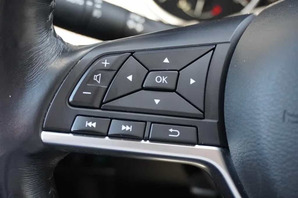 Nissan X-Trail 1.3 N-Connecta LED Navi DAB 360° Kamera 12/2019-photo-24