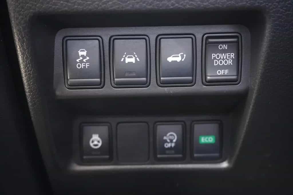 Nissan X-Trail 1.3 N-Connecta LED Navi DAB 360° Kamera 12/2019-photo-29