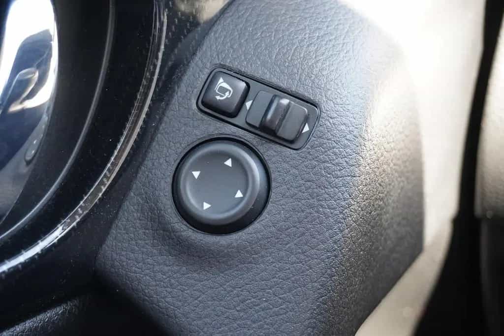 Nissan X-Trail 1.3 N-Connecta LED Navi DAB 360° Kamera 12/2019-photo-30