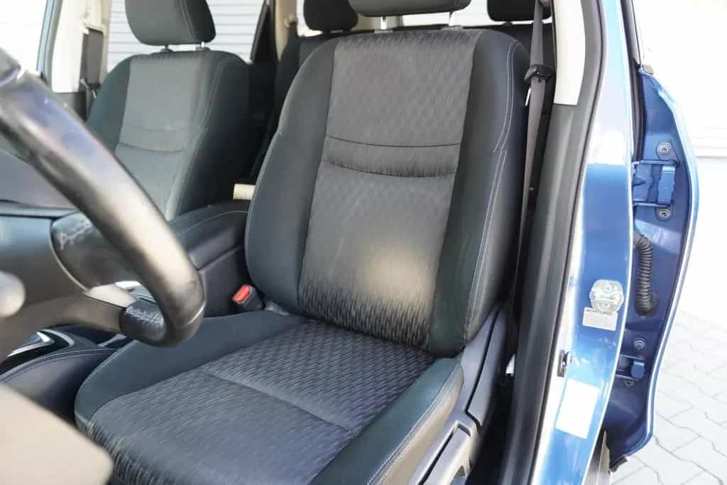 Nissan X-Trail 1.3 N-Connecta LED Navi DAB 360° Kamera 12/2019-photo-9