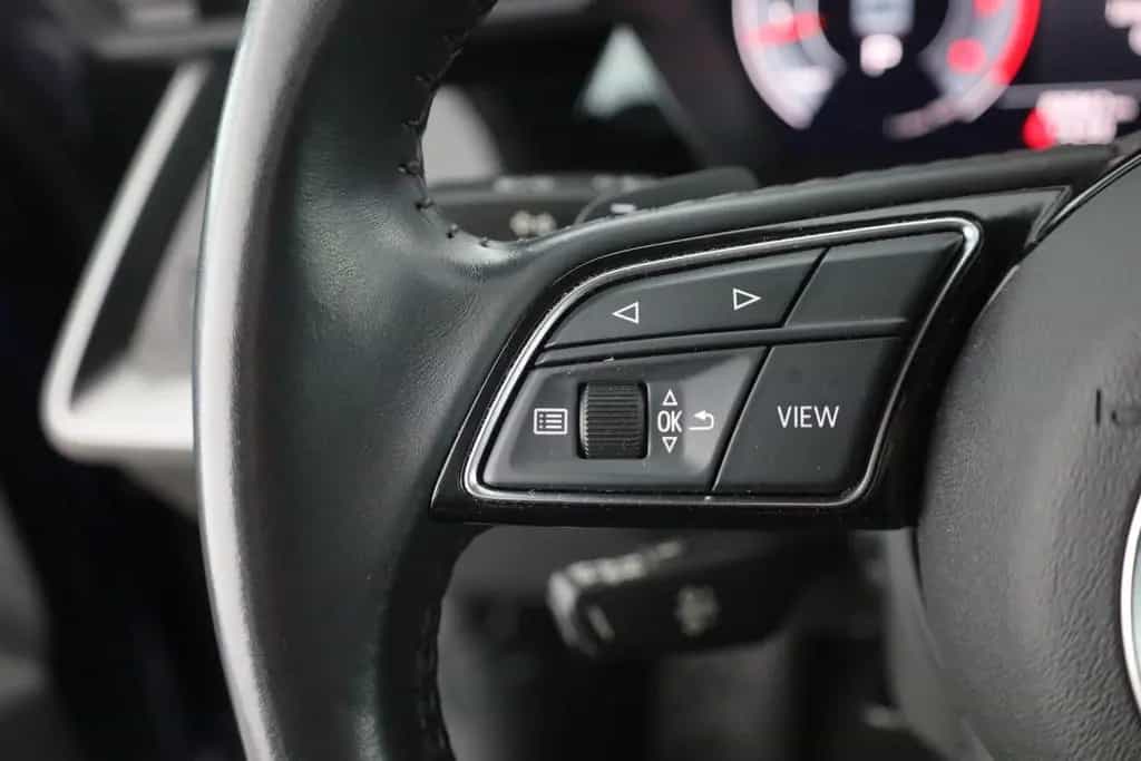 Audi A3 35 TFSI S-line LED Navi Soundsystem DAB PDC 09/2020-photo-15
