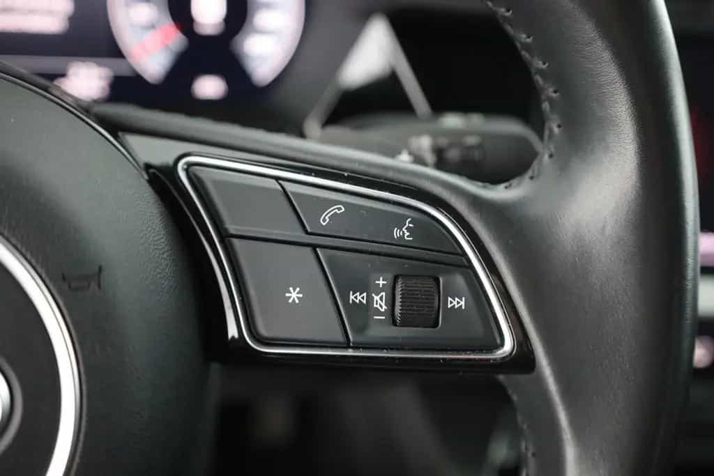 Audi A3 35 TFSI S-line LED Navi Soundsystem DAB PDC 09/2020-photo-16