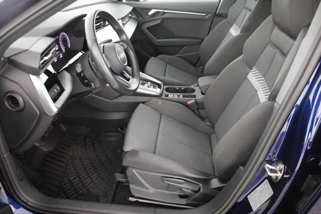 Audi A3 35 TFSI S-line LED Navi Soundsystem DAB PDC 09/2020-photo-22