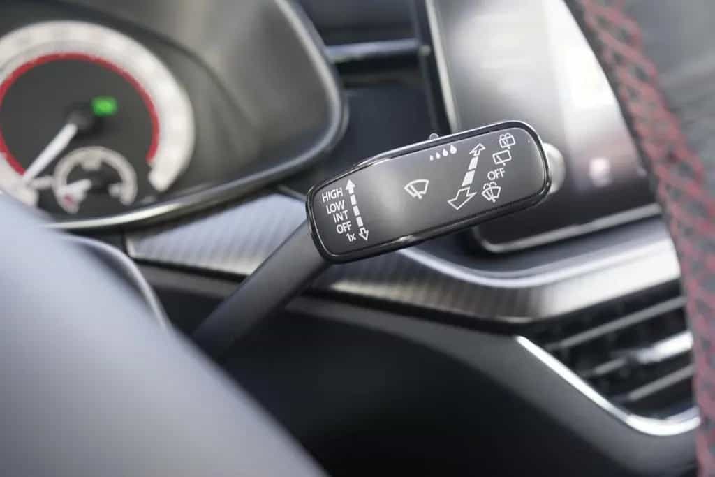 Skoda Kamiq 1.5 Monte Carlo Panorama Kamera Keyless-Go 08/2020-photo-13