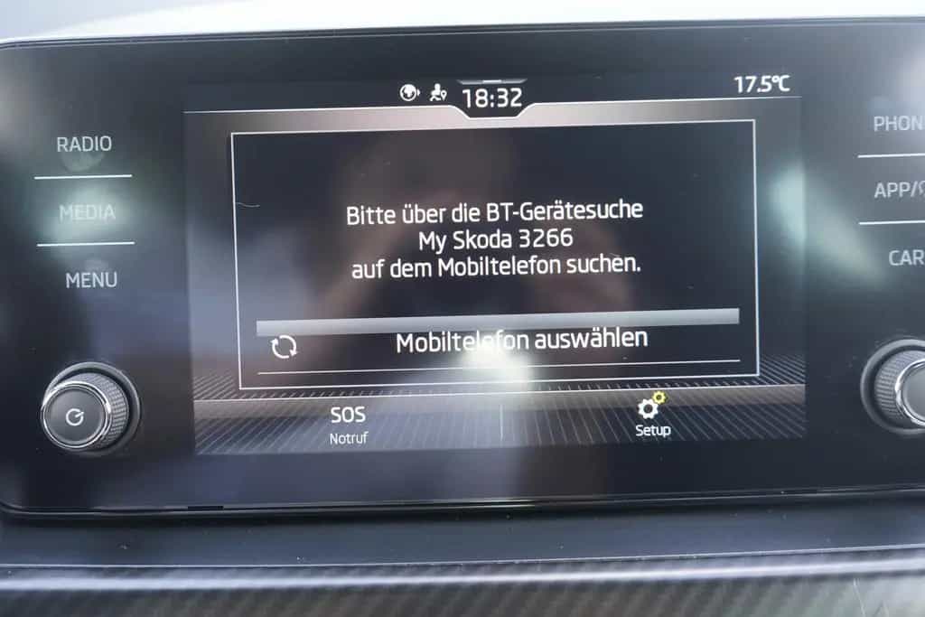 Skoda Kamiq 1.5 Monte Carlo Panorama Kamera Keyless-Go 08/2020-photo-18