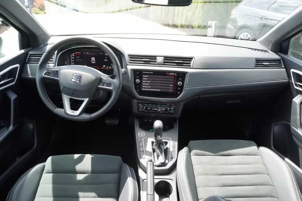 Seat Ibiza 1.0 TSI Xcellence LED Navi FullLink Kamera 08/2020-photo-10